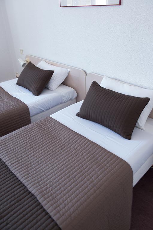Anne De Beaujeu Hotel Gien Room photo
