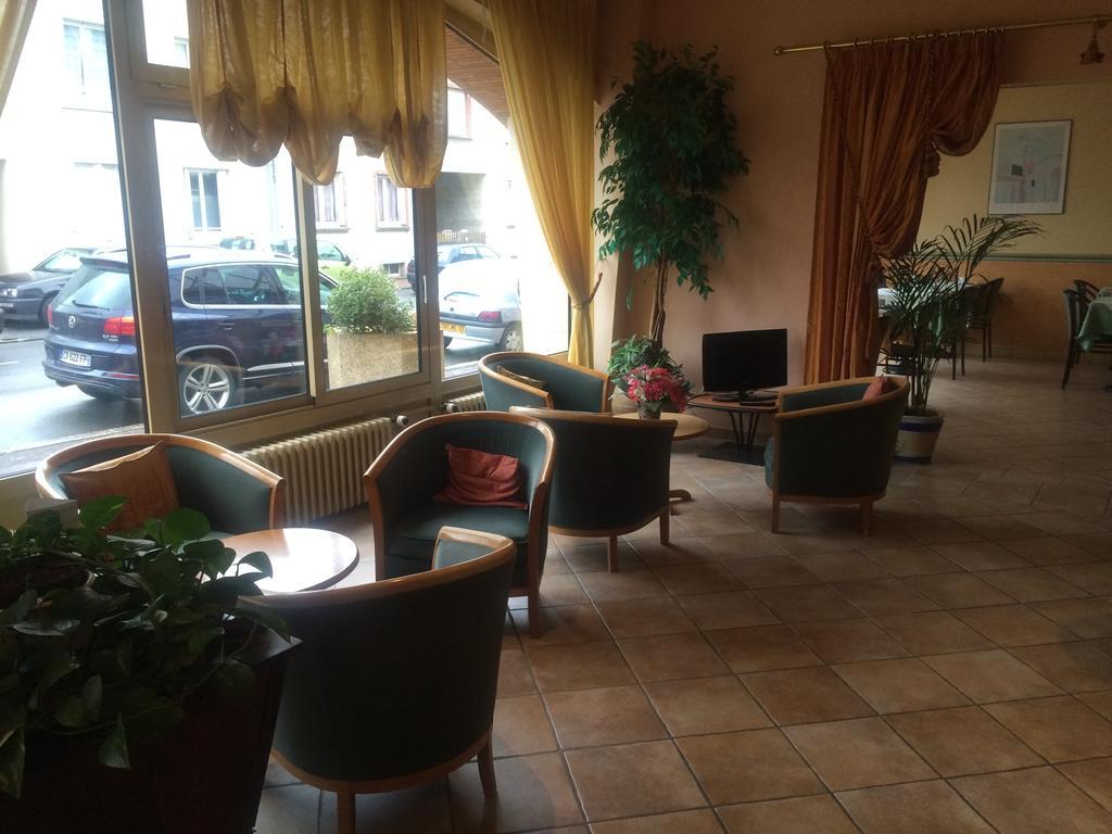 Anne De Beaujeu Hotel Gien Room photo