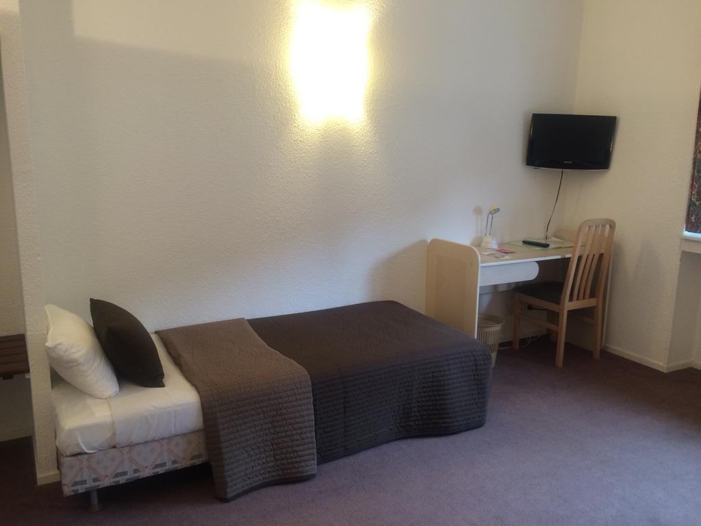 Anne De Beaujeu Hotel Gien Room photo