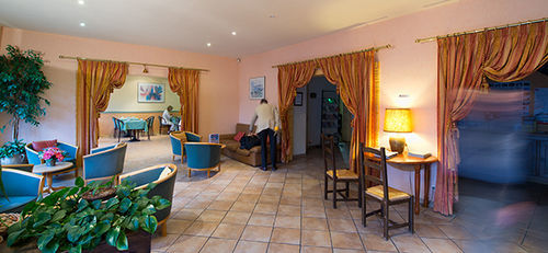 Anne De Beaujeu Hotel Gien Exterior photo